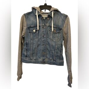 Garage Blue Denim Jacket Hooded Gray Sleeves‎ Size Medium